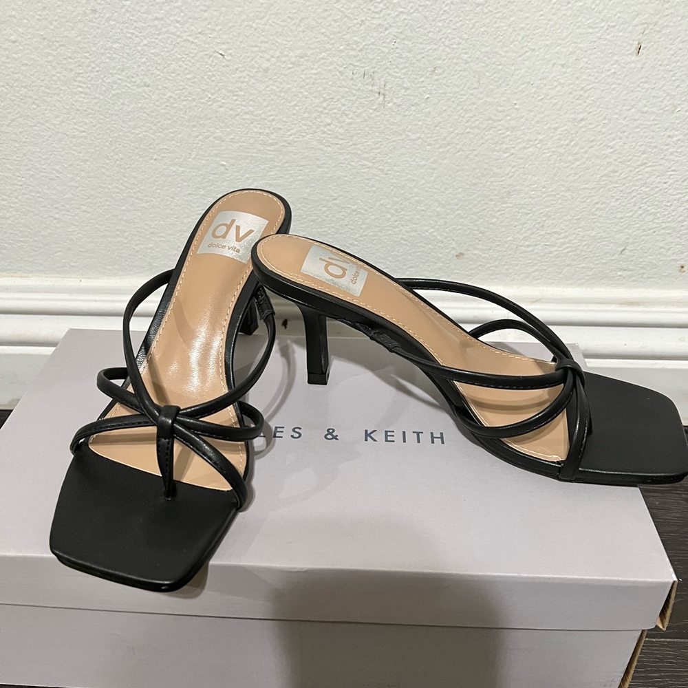 ☀️SOLD☀️ Women strappy heels